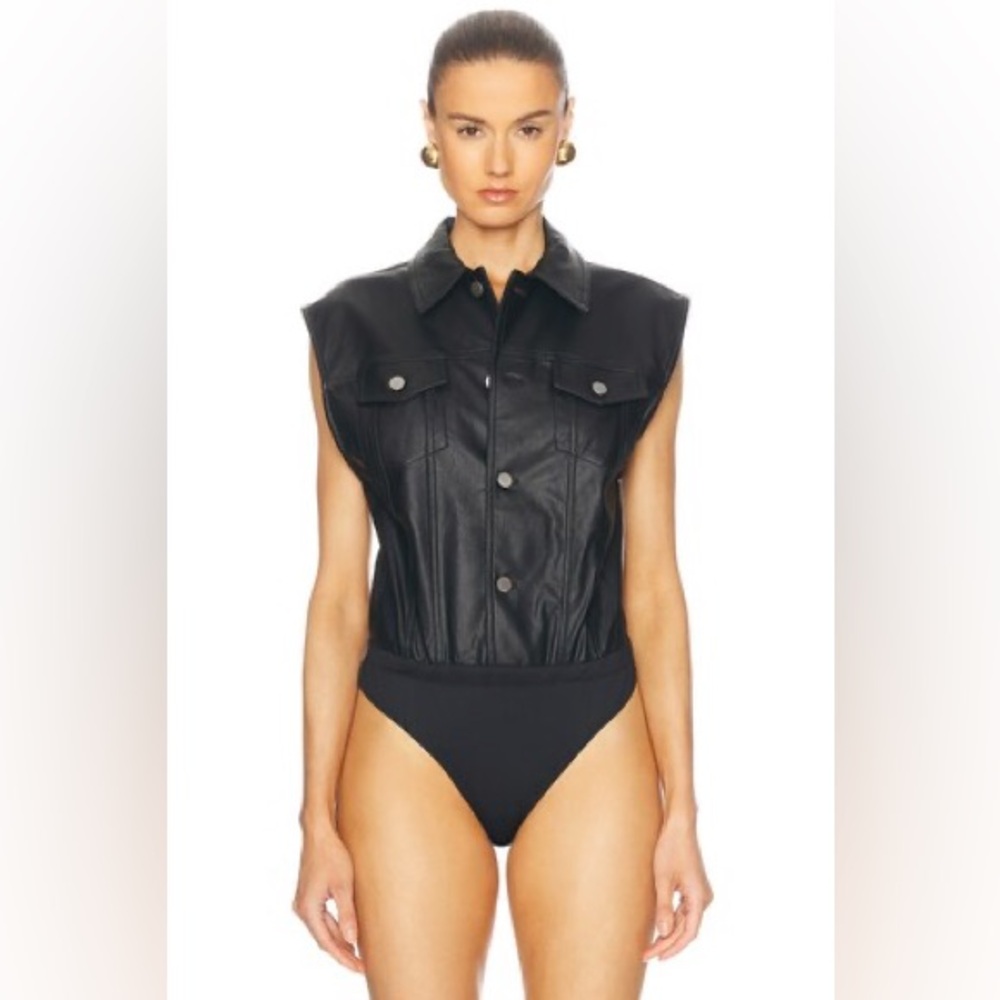 BNWT RONNY KOBO
Carlyle Bodysuit